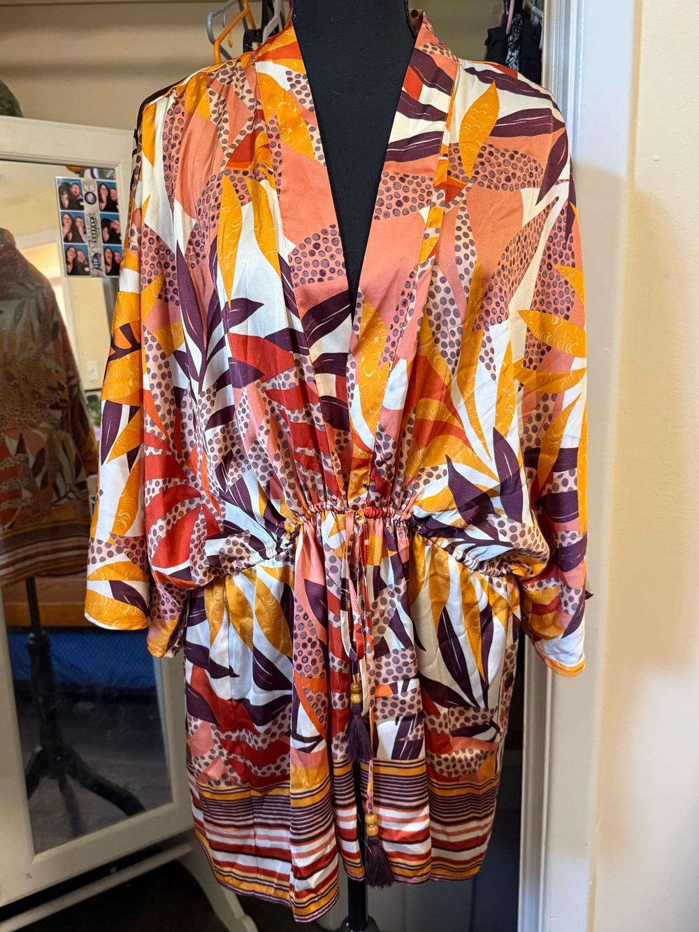 DR2 Multi-Color Leaf Print Long Sleeve Drawstring Dress